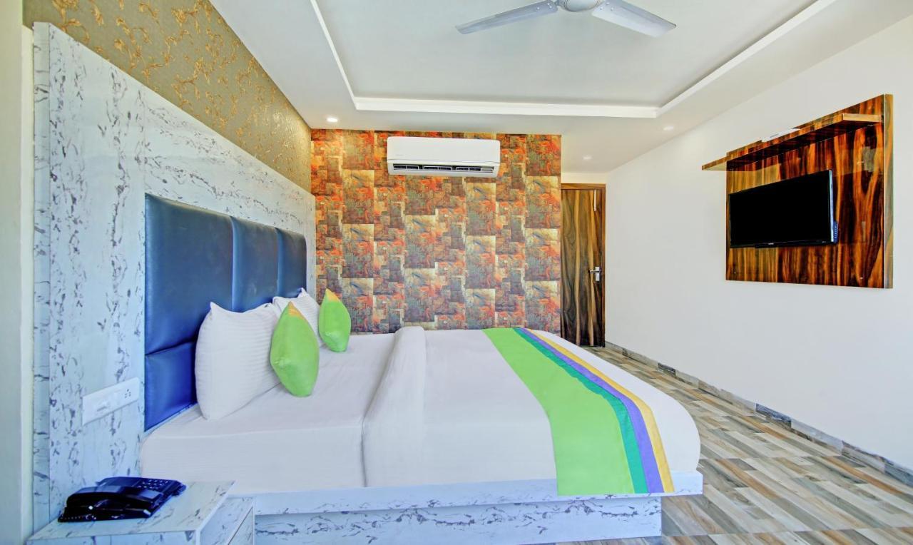 Treebo Trend Smart Signature Nuova Delhi Esterno foto