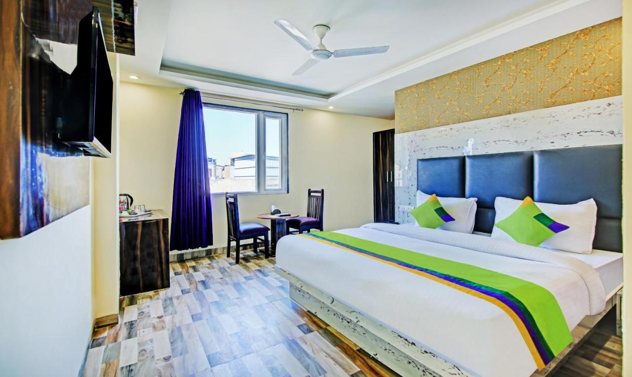 Treebo Trend Smart Signature Nuova Delhi Esterno foto