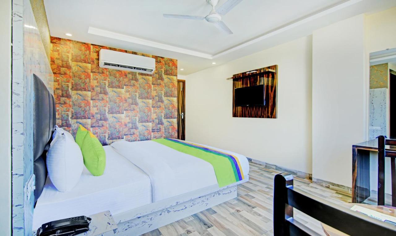 Treebo Trend Smart Signature Nuova Delhi Esterno foto